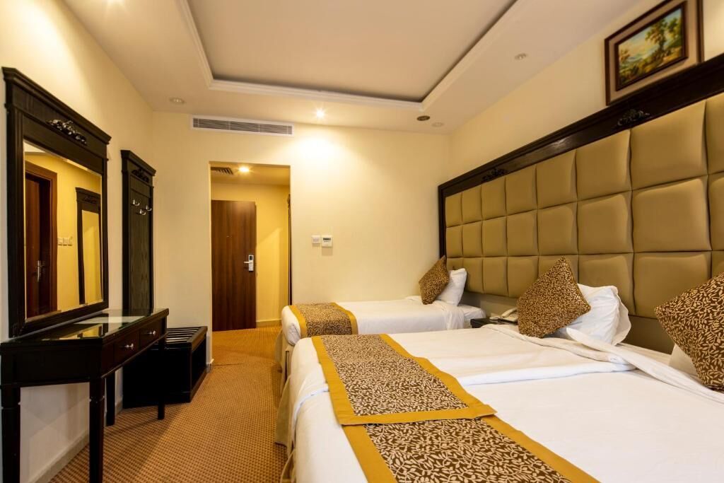 Minibar, soundproofing, iron/ironing board, free WiFi