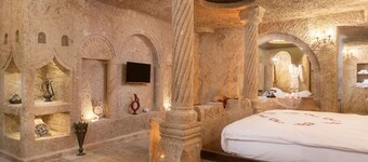 Kayata Cave Suites