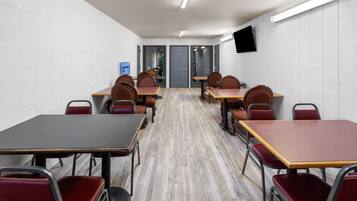 Desayuno para llevar incluido todos los días