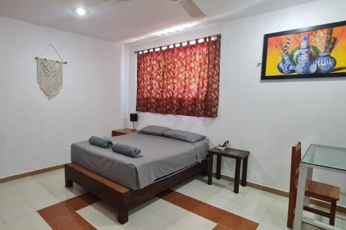 Chambre Double Standard | Bureau, Wi-Fi gratuit, draps fournis