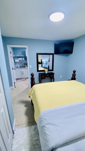 1 bedroom, iron/ironing board, free WiFi, bed sheets