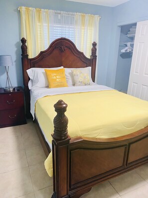 1 bedroom, iron/ironing board, free WiFi, bed sheets - Beautiful suite with separate entrance in Tampa (Tampa)