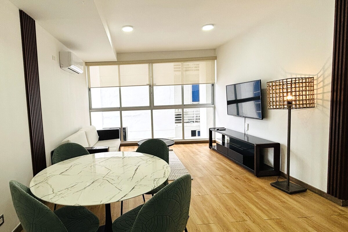 Apartment, 2 Bedrooms | Living area