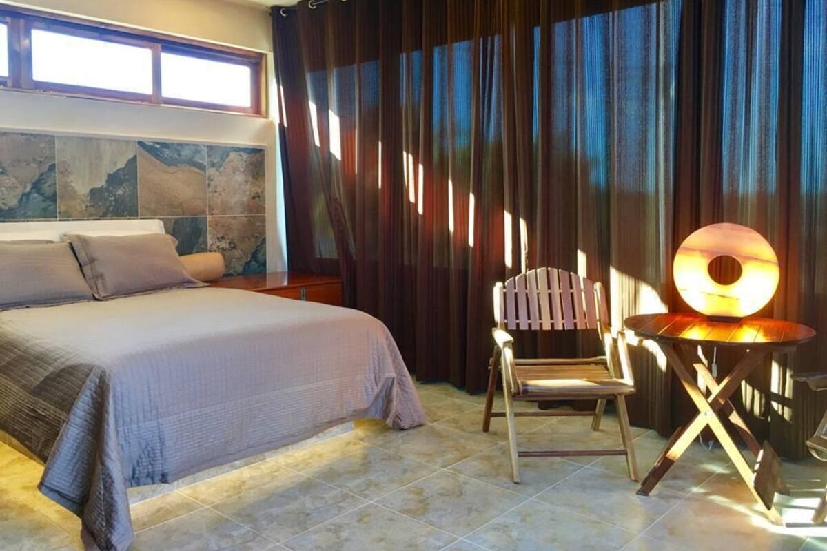 Minibar, desk, free WiFi, individually decorated