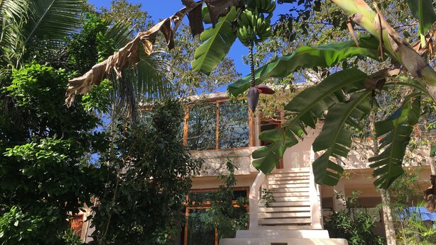 Front of property - Hotel Casa Maya Calakmul (Calakmul)