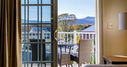 South Mountain Resort, Lincoln, New Hampshire, Studio