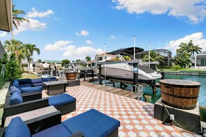 Terrace/patio - Island Retreat .6 miles from the beach! (Marco Island)