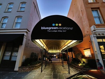 The Lodge Alley Inn, Charleston, South Carolina, Studio