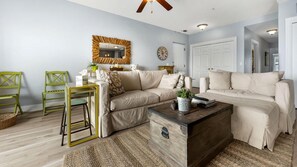 Smart TV, fireplace, DVD player