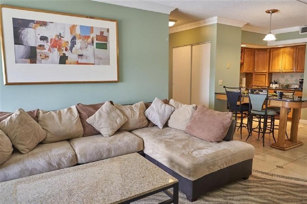 Deluxe Suite Waterfront Views image 1