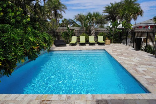 Private pool, private beach access across the street - by Sunshine Collective