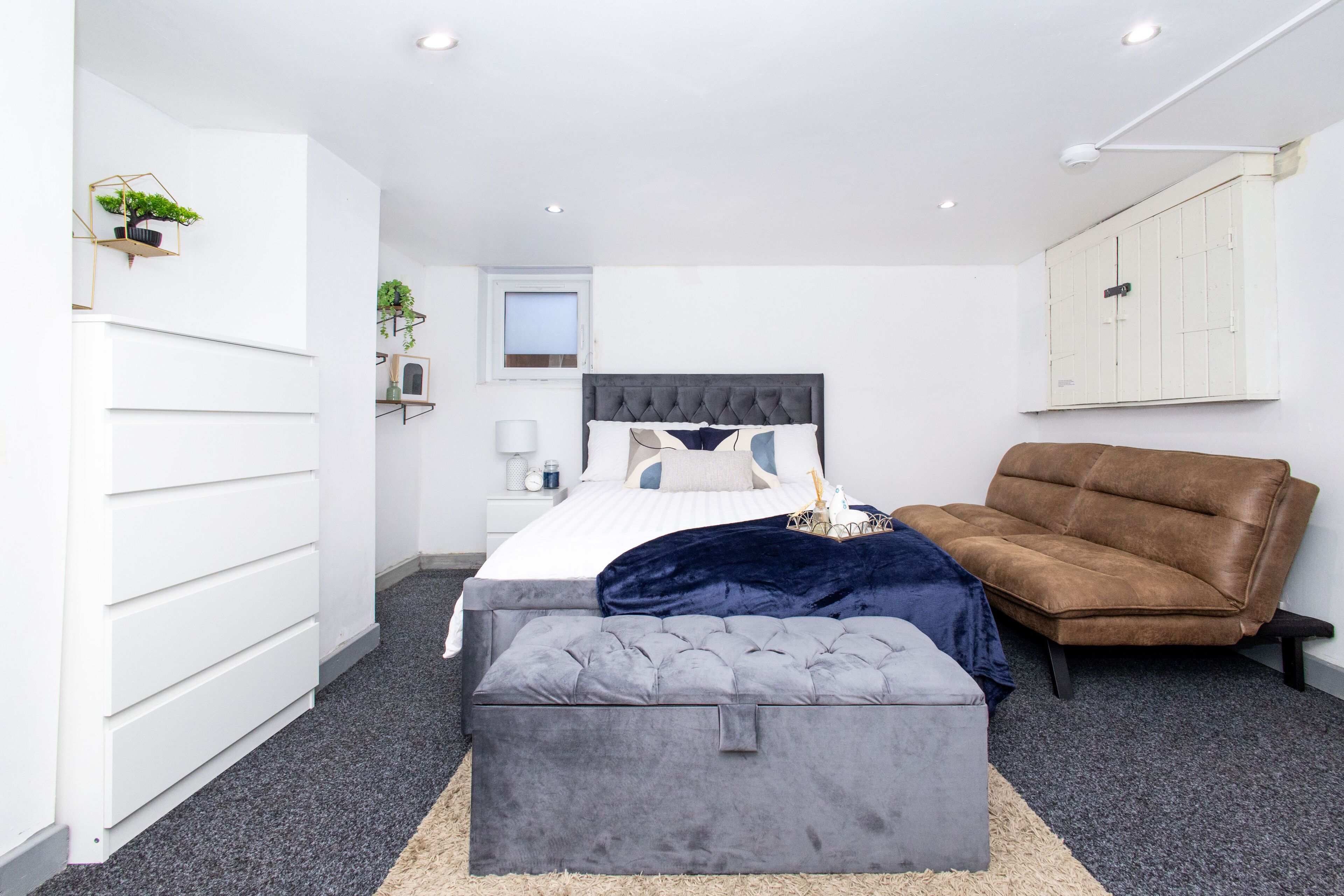 1 soverom, strykejern/-brett, wi-fi og sengetøy