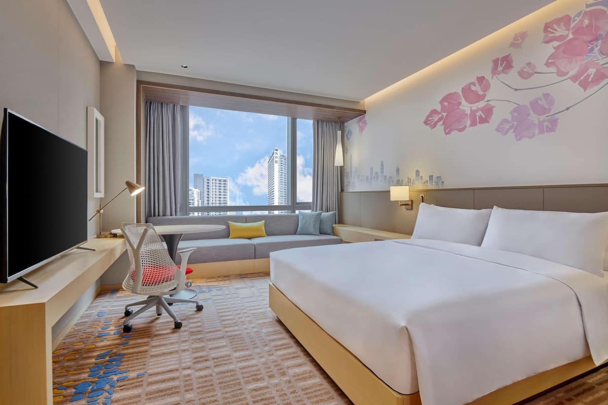 Premium bedding, down comforters, in-room safe, desk