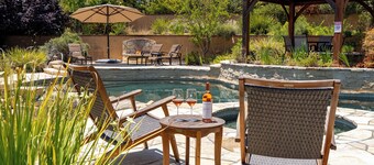 Dresser Winery Estate Villa!