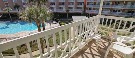 Condo (1 Bedroom) | Property amenity