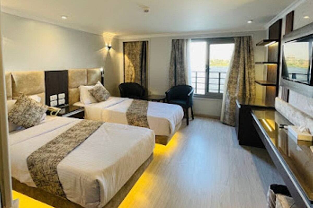 deluxe double room | 1 bedroom, premium bedding, down duvets, pillow-top beds