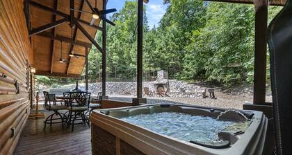 PRIVATE Peaceful Cabin on 1.5 Acres with Hot Tub, Deck & HUGE Outdoor Fireplace!
