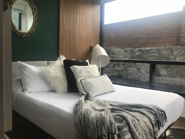 2 bedrooms, free WiFi, bed sheets - Downtown brand new apartment with free parking (Heroica Puebla de Zaragoza)