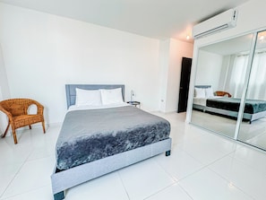 Tabla de planchar con plancha y wifi gratis