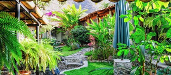 Casa Aurora Garden Retreat