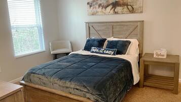 3 makuuhuonetta, ilmainen Wi-Fi, vuodevaatteet