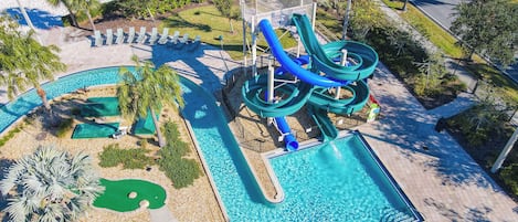 Alberca techada y alberca climatizada