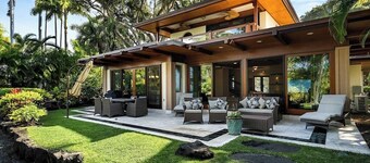 Family friendly home with outdoor pool & tennis court