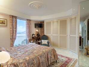 2 Schlafzimmer, Reisekinderbett, kostenloses WLAN