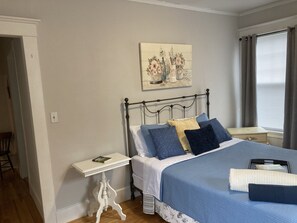 1 bedroom, iron/ironing board, WiFi
