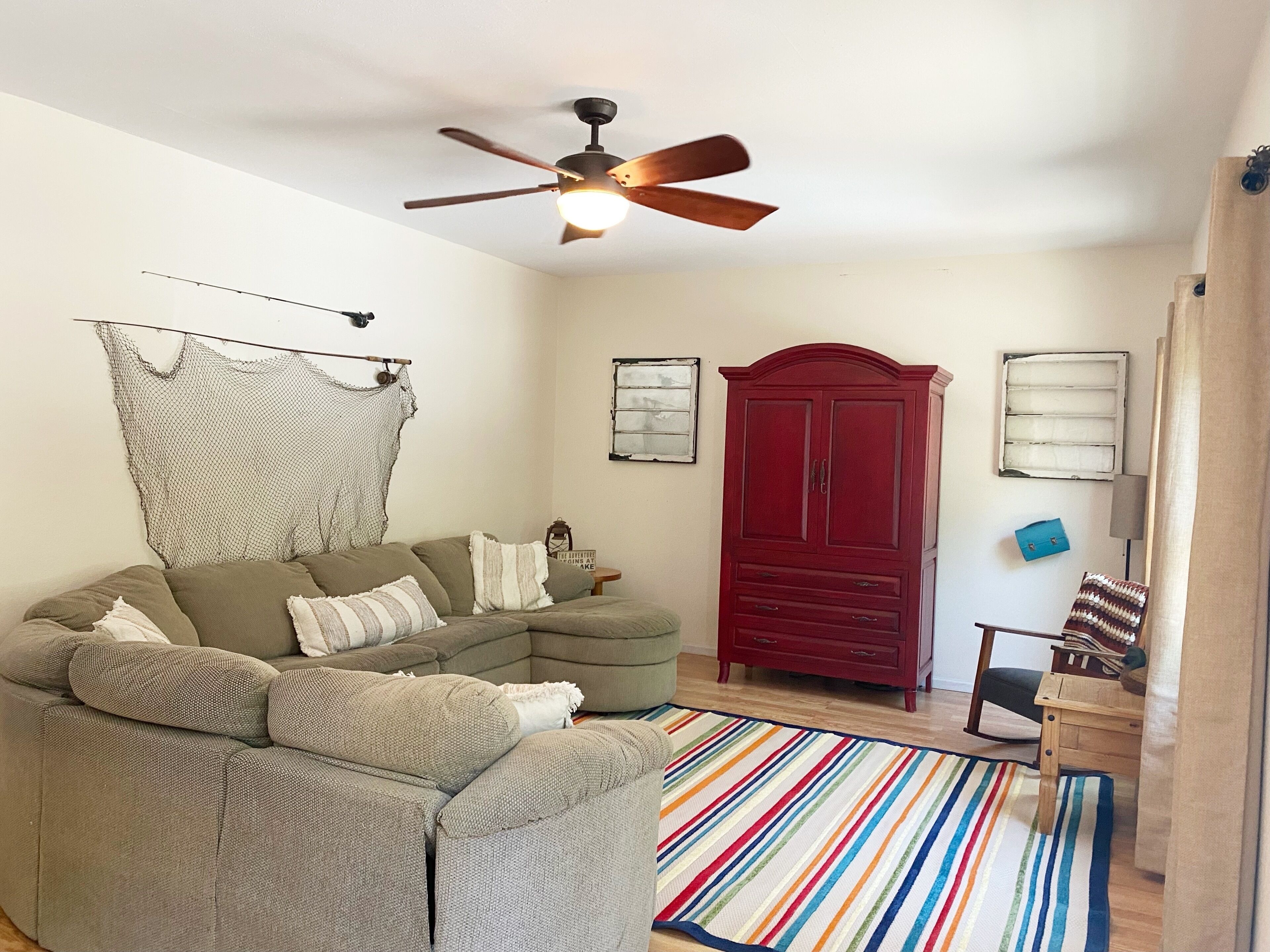 單棟房屋 | 客廳 | 電視