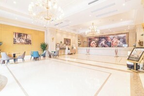 Lobby - Vienna International Hotel (Jinan Shandong International Convention and Exhibition Center) (Jinan)