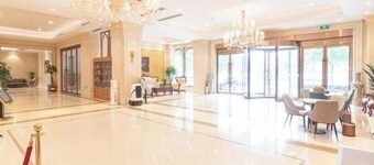 Vienna International Hotel (Jinan Shandong International Convention and Exhibition Center)