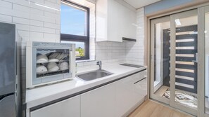 Basic Room, 2 Bedrooms (dokchae) | Exterior