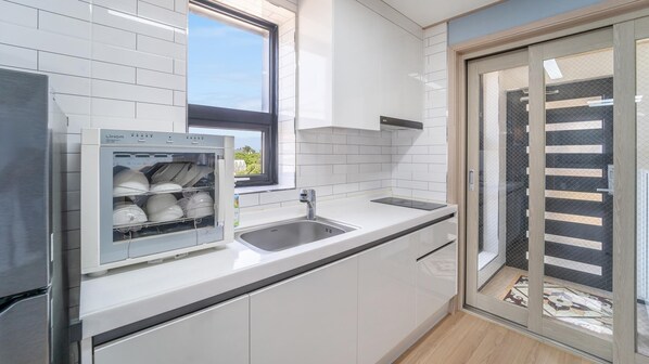 Basic Room, 2 Bedrooms (dokchae) | Exterior - Jeju Hue Pension (Jeju City)