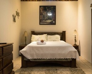 1 bedroom, iron/ironing board, WiFi