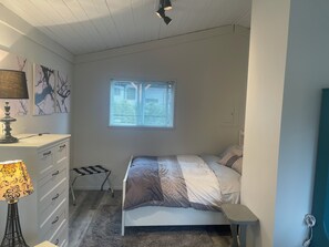 1 bedroom, in-room safe, bed sheets