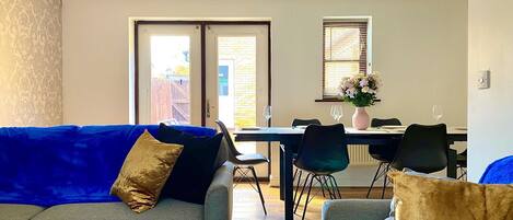 House, Multiple Beds | Living room