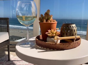 Interior - LUXURY OCEANFRONT,  Ocean Views!  Walk to Rio del Mar Beach, Aptos (Aptos)