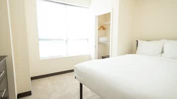 2 bedrooms, bed sheets