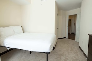 2 bedrooms, bed sheets