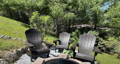 Highlands Spacious MTN Cabin for 16 w/Hot Tub+gameroom+gym+wifi & 4m from DT