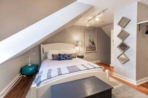 3 Schlafzimmer, Schreibtisch, Bügeleisen/Bügelbrett, kostenloses WLAN