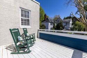 Unclassified image, 4 of 50, button - Historic Downtown Annapolis Gem Steps to USNA and Main St with Private Patio and Parking (Annapolis)