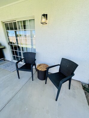 Terrace/patio - 4bd/3ba - 2 suites N Phx putting green large yard (Phoenix)