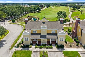 Exterior - Beautiful Townhome with Golf Course Views (Kissimmee)