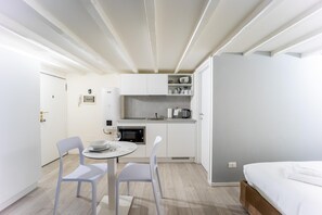Apartment | WiFi - Italianway - The B Village Standard - M1 (Milan)