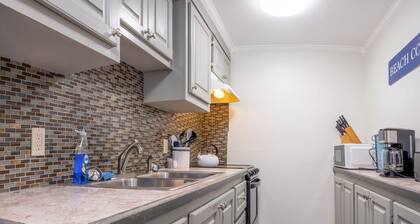 2 Bedroom Apt B_Free Breakfast_Main Street