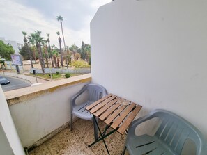 Quarto básico | Terraço/pátio