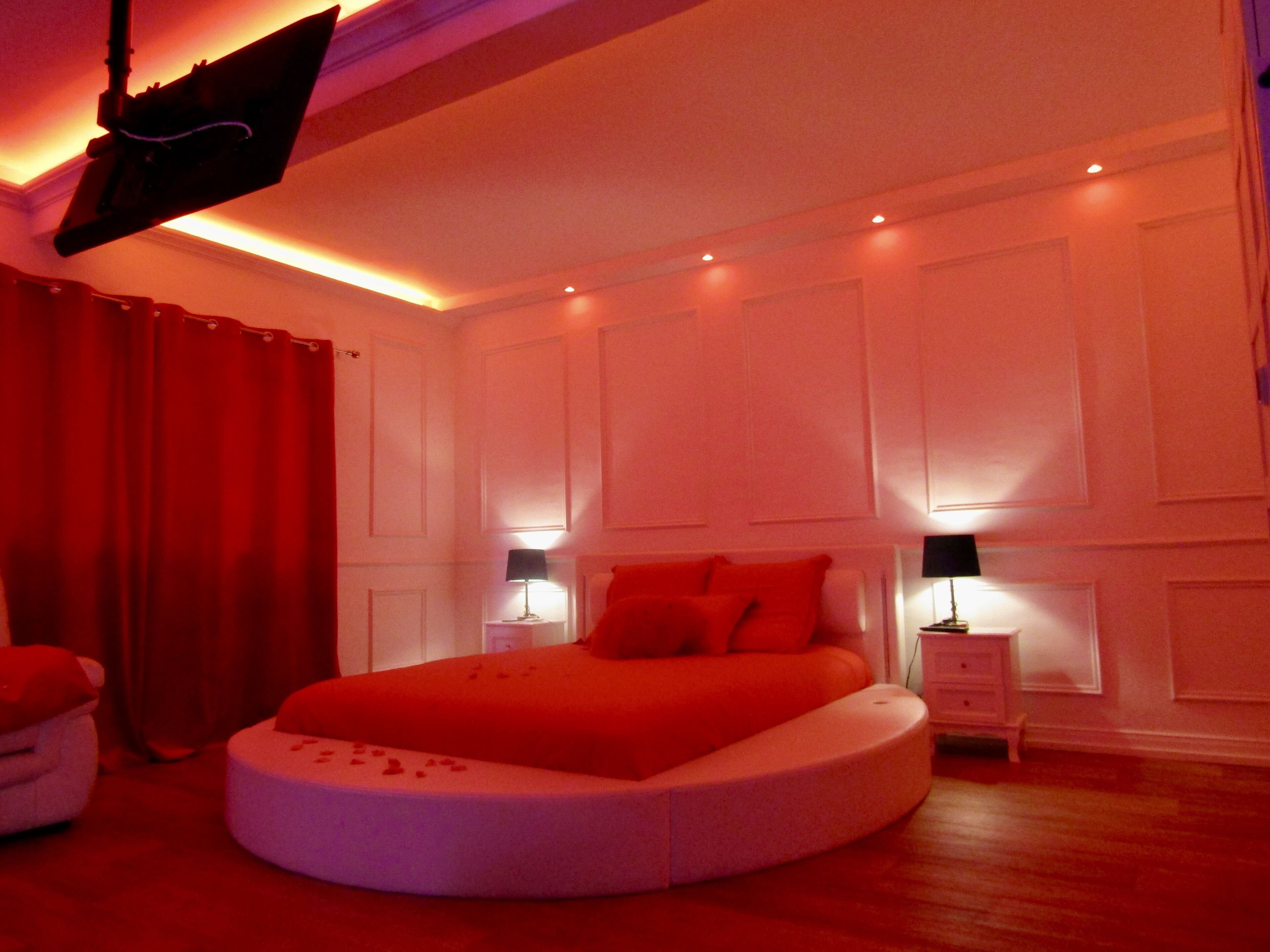 1 chambre, lit parapluie, accès Internet, draps fournis