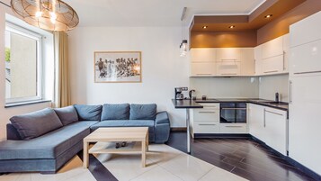 Apartamento (33) | Zona de estar | Una televisión de plasma